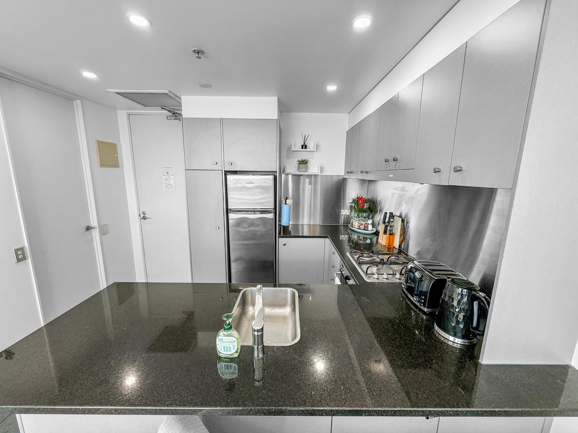 Le Mirage- Stylish, Central Apartment With Pools, Sauna, More 奥克兰 外观 照片