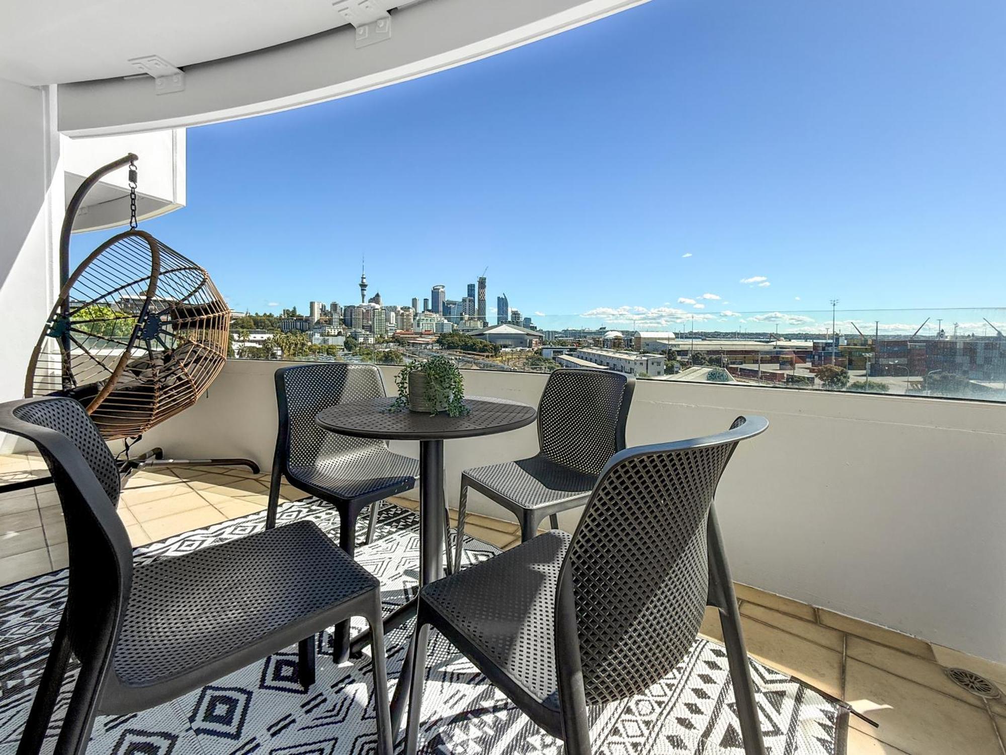 Le Mirage- Stylish, Central Apartment With Pools, Sauna, More 奥克兰 外观 照片